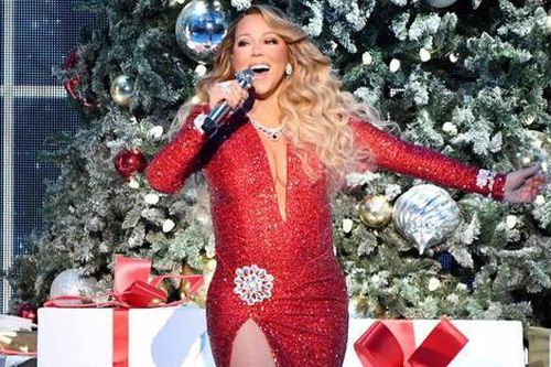 'Nữ hoàng nhạc Giáng sinh' Mariah Carey bị đánh bại
