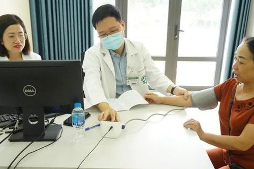 Nâng cao năng lực y tế tuyến dưới: Tạo cơ hội tiếp cận y tế chất lượng cho phụ nữ và trẻ em vùng khó