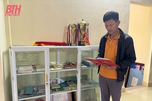 Xây dựng đời sống văn hóa mới gắn với xóa bỏ hủ tục lạc hậu