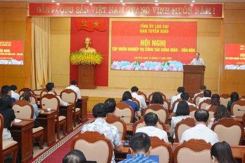 80 đại biểu dự tập huấn nghiệp vụ công tác khoa giáo, văn hóa