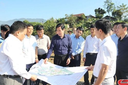 Đối thoại, tháo gỡ khó khăn cho doanh nghiệp
