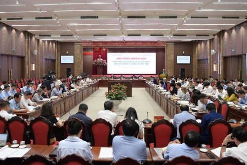 Triển khai Luật Thủ đô: Các vấn đề lý luận, thực tiễn