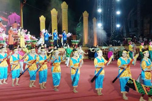 Về Sóc Trăng vui Lễ hội Oóc Om Bóc của đồng bào Khmer