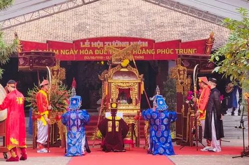 Tưởng niệm 905 ngày hóa Đức thánh Hoàng Phúc Trung