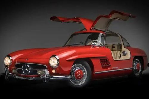 Mercedes-Benz 300 SL Gullwing 1957 cuối cùng được đưa ra đấu giá