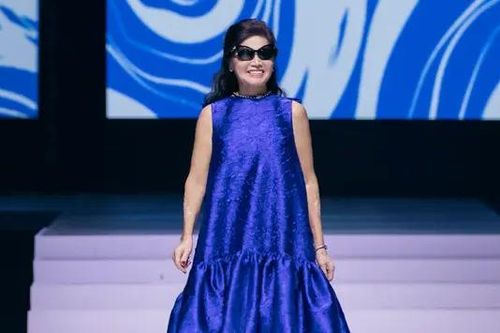 Mẹ Đỗ Mạnh Cường lần đầu diễn trong show của con trai