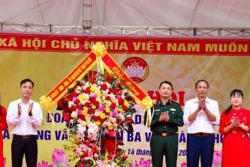 Thôn Tân Phong 3, xã Phong Vân (huyện Ba Vì) sôi nổi Ngày hội Đại đoàn kết toàn dân tộc