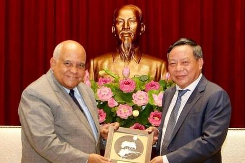 Hà Nội có trách nhiệm đi đầu trong thúc đẩy hoạt động đối ngoại với thủ đô La Habana (Cuba)