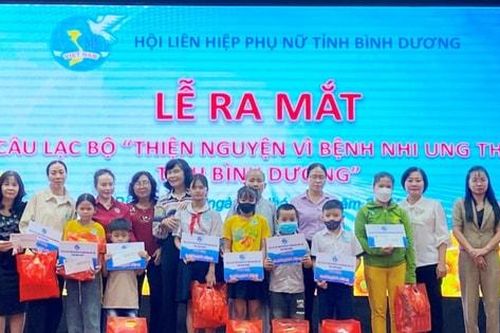 Ra mắt Câu lạc bộ 'Thiện nguyện vì bệnh nhi ung thư tỉnh Bình Dương'