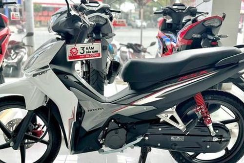 Giá xe Wave RSX FI 2024 giảm sốc, rẻ hơn hẳn Future, chỉ ngang Wave Alpha