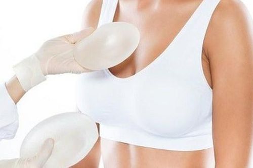 Những tai biến trong và sau nâng ngực chị em cần biết