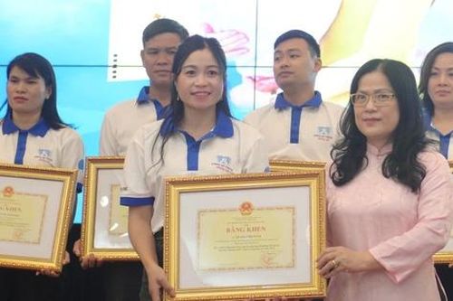 Nữ giáo viên ở Sốp Cộp và những ấp ủ 'gieo' con chữ nơi vùng cao
