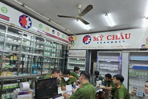 Ca sĩ lừa doanh nhân 'chạy án' chiếm đoạt 7 tỉ đồng