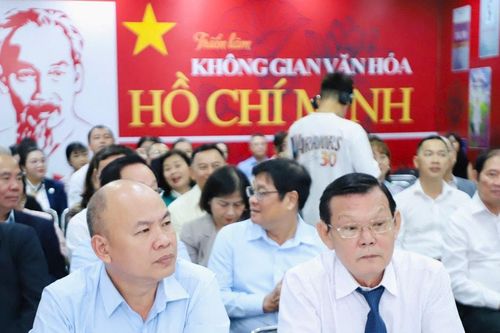Phát động cuộc thi 'Doanh nhân với chữ hiếu và gia đình'
