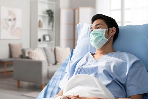 Bệnh nhân ung thư giả nghèo, lấy tiền ủng hộ đi mua nhà