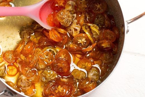 Bài thuốc giảm ho, trừ đờm với quất và mật ong