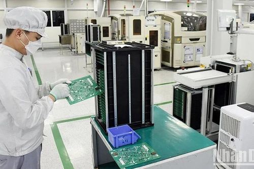 Xây dựng chính sách phù hợp thực tiễn để bảo vệ quyền lợi người lao động