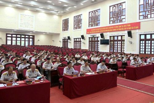 Vùng 5 Hải quân tiếp tục xây dựng đơn vị vững mạnh toàn diện, mẫu mực, tiêu biểu
