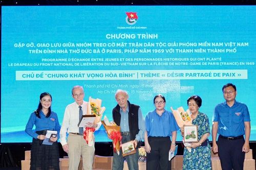 Chung khát vọng hòa bình