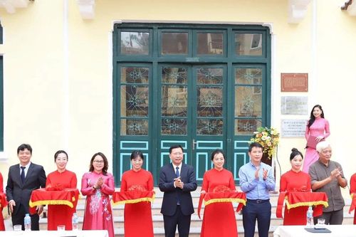 Hà Nội khánh thành 'địa chỉ đỏ' giáo dục học sinh về lịch sử chữ quốc ngữ