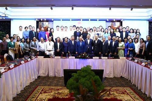 Doanh nghiệp, Hiệp hội 'đặt hàng' cơ quan đại diện Việt Nam tại nước ngoài