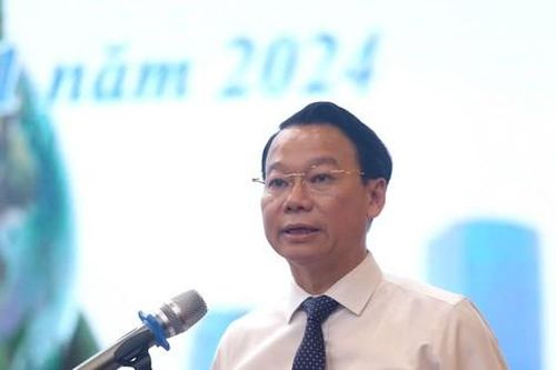 Bộ trưởng đề xuất phun sương, rửa đường tự động giảm ô nhiễm không khí