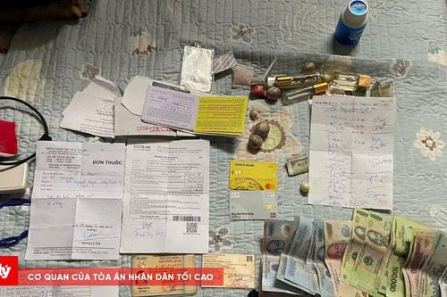 Khởi tố nhóm đối tượng lừa cầm cố vàng kém chất lượng