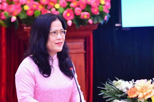 'Nghề giáo và sự nghiệp trồng người cao quý nhưng vất vả'