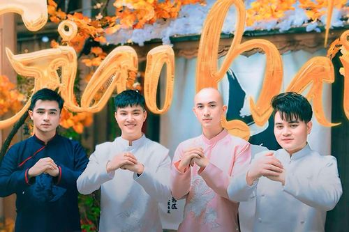 Ca sĩ Hà Anh không ngại so sánh với Đức Phúc