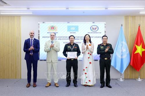 Tập huấn tạo nguồn giảng viên Gìn giữ hòa bình Liên hợp quốc