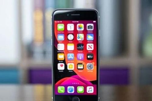 iPhone SE 2 hạ giá thủng sàn, như iPhone 11 Pro Max thu gọn, giá siêu rẻ chỉ từ 2 triệu đồng