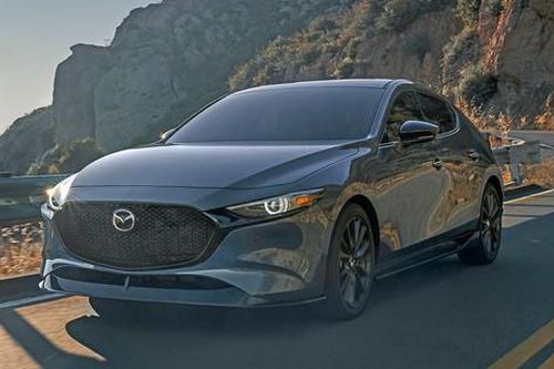 Hàng loạt xe Mazda3 có nguy cơ bị hacker tấn công