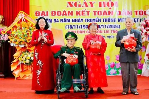 Bí thư Thành ủy Hà Nội mong cấp ủy, chính quyền tăng cường lắng nghe ý kiến Nhân dân