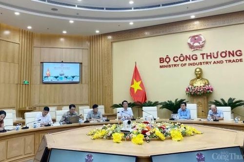Bộ Công Thương rà soát, đánh giá kết quả thực hiện lộ trình phối trộn nhiên liệu sinh học