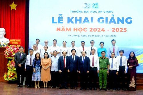 Trường Đại học An Giang - 25 năm vươn tầm phát triển