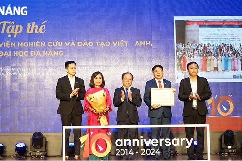 Viện nghiên cứu và đào tạo Việt - Anh kỷ niệm 10 năm thành lập