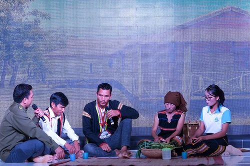 Gia Lai: 15 đội giao lưu sáng kiến truyền thông về phòng-chống bạo lực gia đình