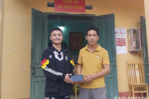 Nhặt được của rơi, trả lại người đánh mất
