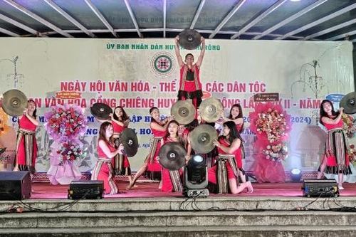 Đam Rông tổ chức Liên hoan văn hóa cồng chiêng lần thứ II