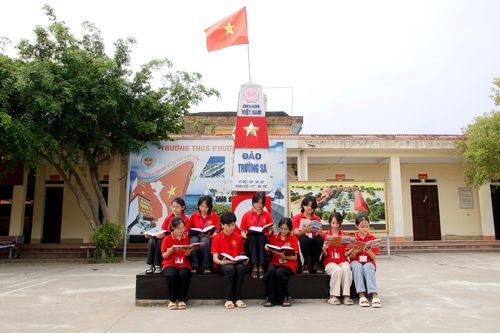 'Giữ lửa' văn hóa đọc trong trường học