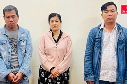 Bắt nhóm đối tượng 'lừa vàng' chuyên nghiệp