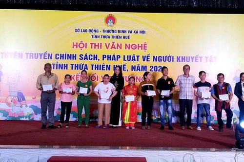 Hội thi văn nghệ tuyên truyền chính sách, pháp luật về người khuyết tật