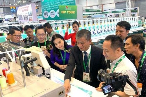 Hơn 150 đơn vị sẽ tham dự Triển lãm máy móc, nguyên phụ liệu dệt may, in thêu 2024
