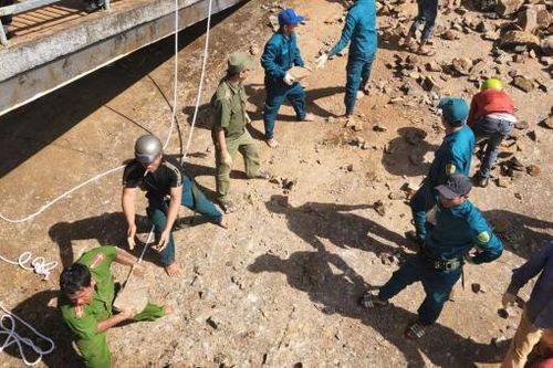 Cơ bản kiểm soát được sự cố thủng thân đập thủy lợi hơn 10 triệu m3 nước