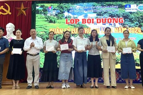 95 doanh nghiệp, hộ kinh doanh được bồi dưỡng kiến thức quản lý, kinh doanh dịch vụ du lịch