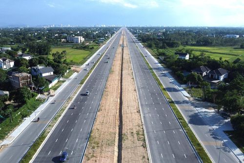 Nâng tốc độ đại lộ Vinh - Cửa Lò lên 80km/h