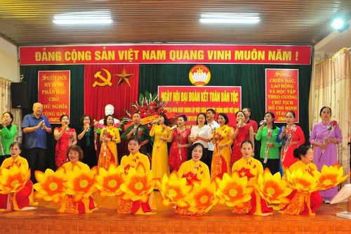 Tuyên Quang: Tưng bừng Ngày hội Đại đoàn kết tổ dân phố 1 phường Phan Thiết