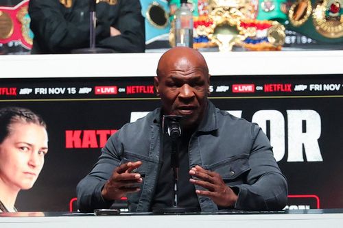 Mike Tyson thách đấu Logan Paul