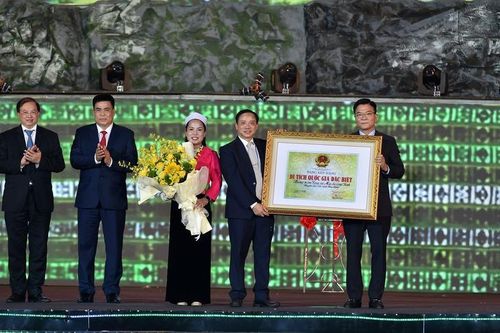 Chú trọng bảo tồn, phát huy giá trị di sản của nền 'Văn hóa Hòa Bình'