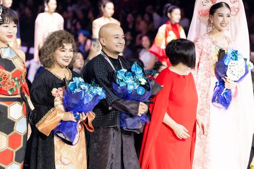 Bộ sưu tập ấn tượng của nhà thiết kế Cao Minh Tiến tại Tuần lễ thời trang quốc tế Việt Nam 2024